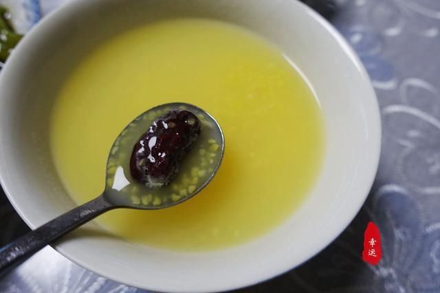 小学生|家有上学的小学生了，这晚饭还真不能凑合，学校的菜孩子要适应