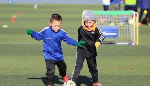  特长|你是要培养孩子'兴趣'，还是要让他有个'特长'？别盲目报班