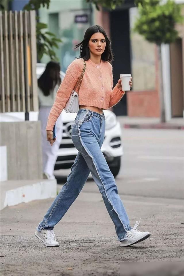 外套|秋天外套不用买太多，有这4件百搭款就够了，省钱省力还好看