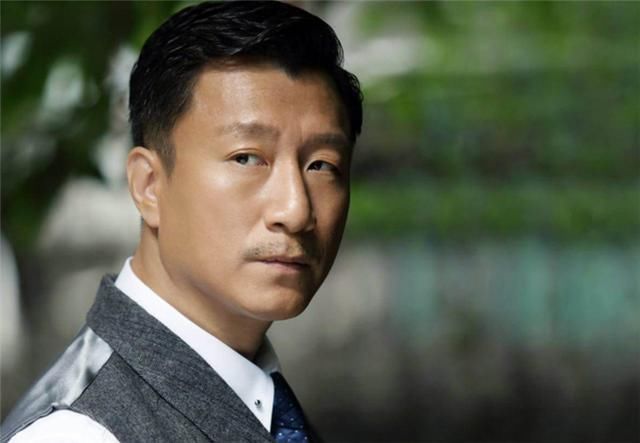  张艺兴|极挑男人帮时隔四年再聚首，张艺兴竟饰演反派，女主更是浪姐中的她