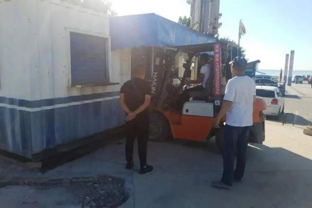  男子|停车场乱收费被取缔 | 一男子违反四项交通法规