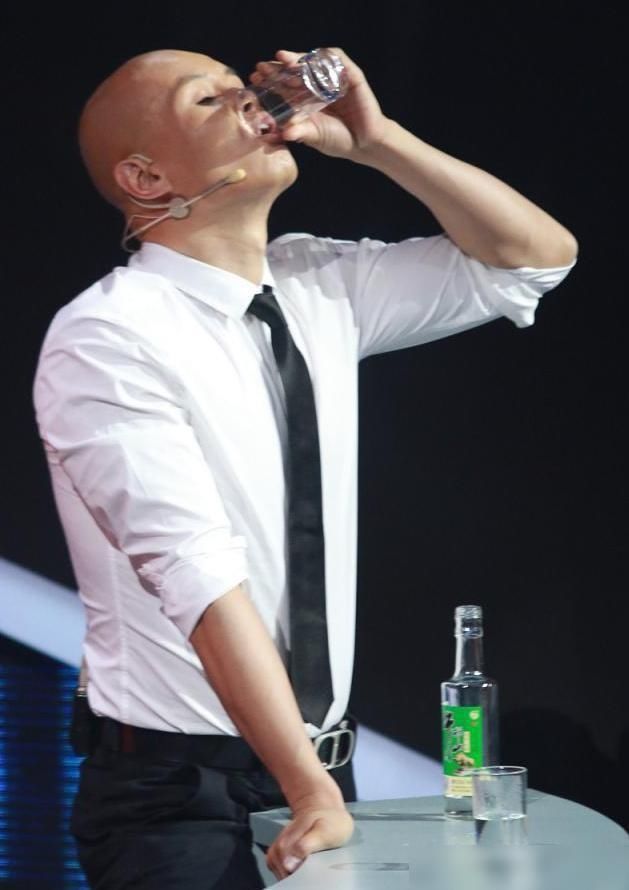  非诚勿扰|很久没有乐嘉的消息，他怎么了？