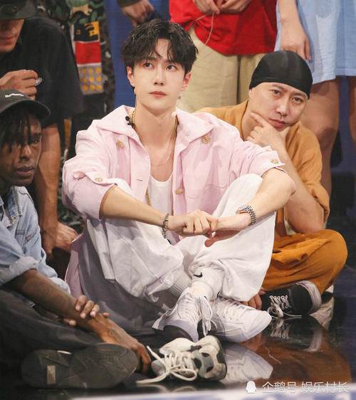  剪影|《街舞3》剪影曝光冠军夜嘉宾，刘雨昕孟美岐蔡徐坤加盟，三人站位却引争议