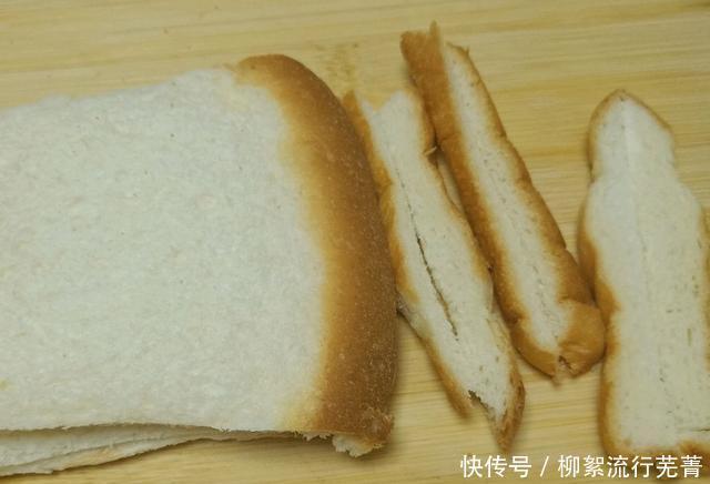 好吃|芝士碎撒在西多士上面,真的会很好吃吗其实味道是真的很好