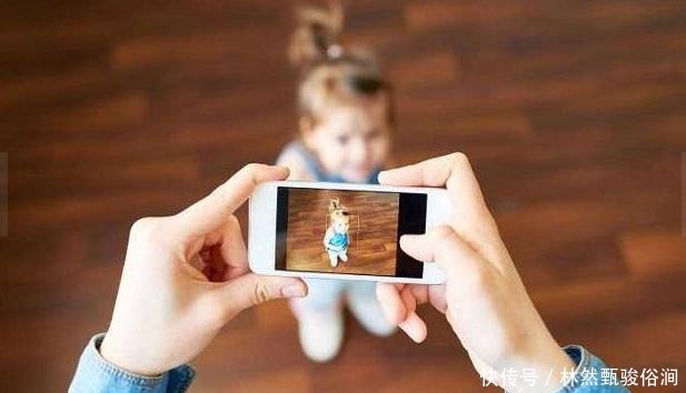  疯狂|''长得那么丑好意思天天晒？''宝妈朋友圈疯狂晒娃，引起众怒