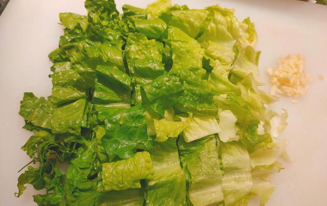  爽口|清热解暑的养生菜，家庭主妇的不二之选，既清脆爽口又养颜美容