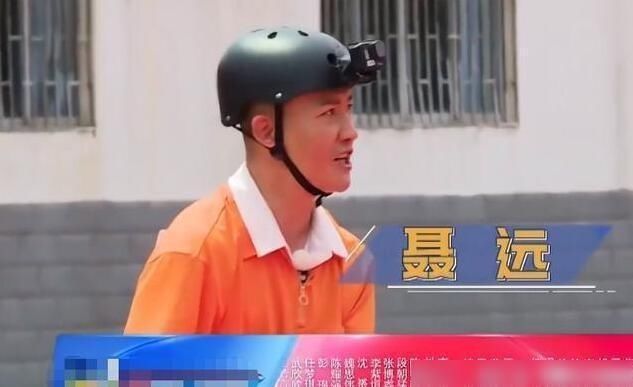  连刷|下一个跑男8号要一个大火炉，王嘉尔李沁做客，连刷两次都不好玩