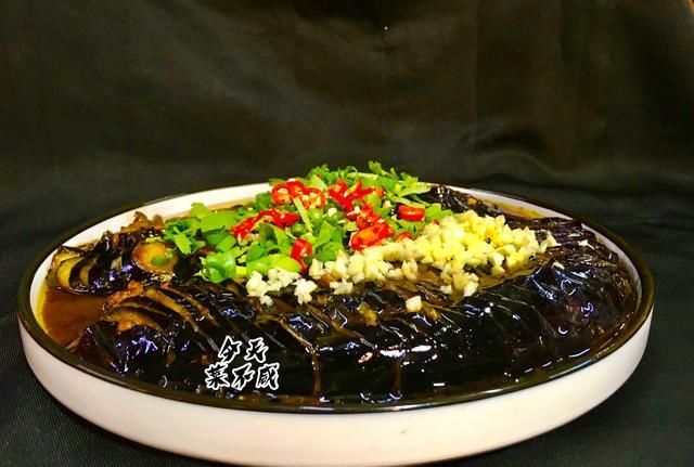 美食|到东北必吃的16道美食,一道杀猪菜就能迷倒我们,全是经典味道