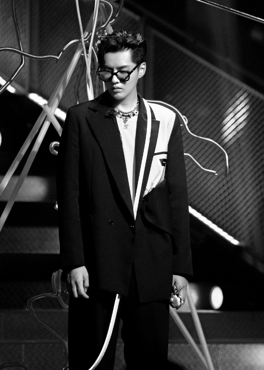  正式|200906 今晚潮玩无届T台秀正式拉开帷幕 看吴亦凡为爱跨次元