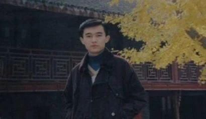 卫视|高考落榜,做过装卸工的孟非,凭什么逆袭成“江苏卫视一哥”?