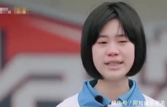 不让|女孩嫌爸爸长得老,从不让他来开家长会,镜头转向父亲那刻太心酸