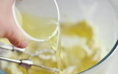  蛋清|在家用面粉和蛋清就能做的小零食，酥脆可口，健康无添加