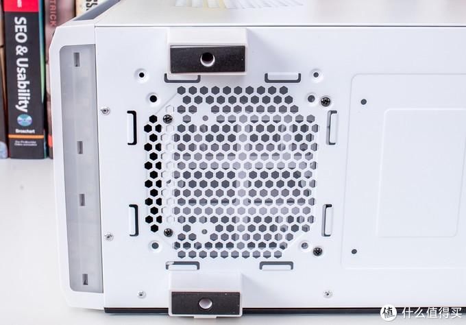  款机箱|存储厂的机箱是什么样子？威刚(ADATA) XPG 入侵者机箱测评