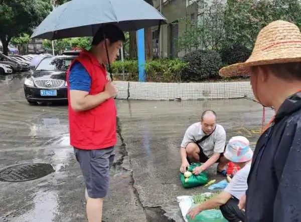 石岐|Come on!一起来看看石岐红马甲的周末~