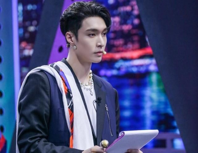  张艺兴|《这就是街舞》队长斗舞，张艺兴为何能赢王一博？主要有三点原因