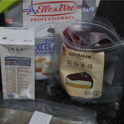 梅花|梅花双色果酱慕斯