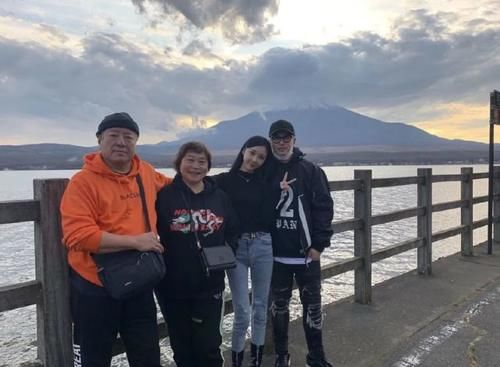  结婚|潘玮柏结婚，周杰伦回复两个字，暴露出他和罗志祥的差别