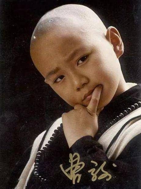男弱|蓝盈莹与曹骏分手前曾悄悄换头像，女强男弱真是爱情里的大山吗？