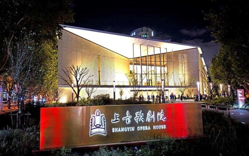 跟着|来衡复“音乐街区”，跟着“歌剧大叔”听懂女高音！