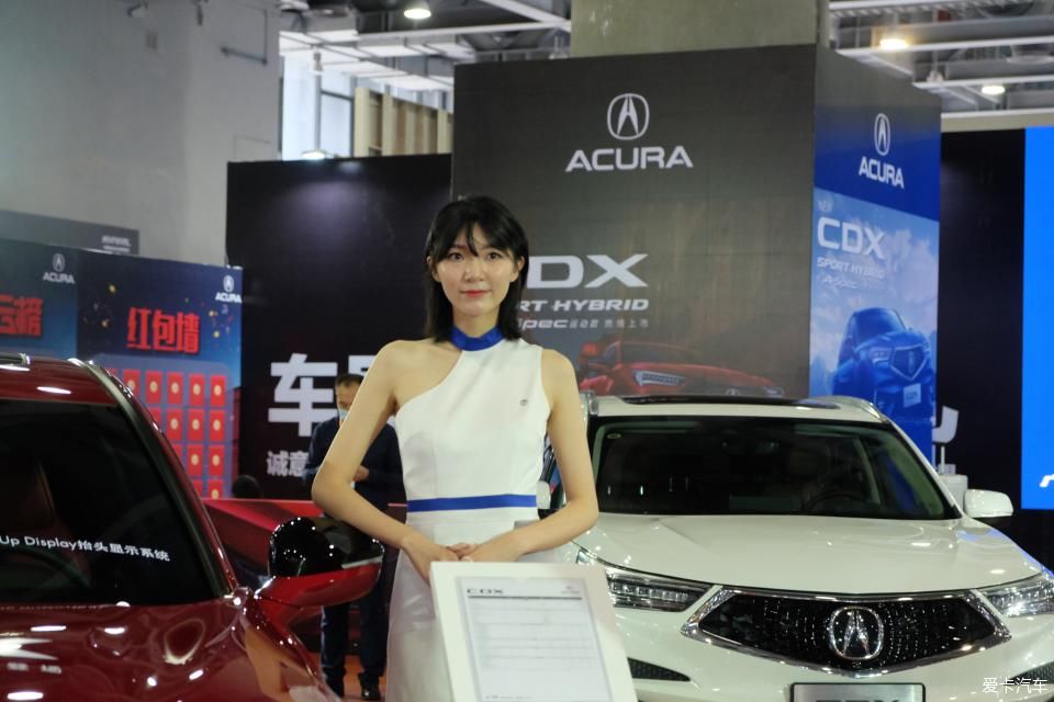  小姐姐|广州车展回顾，车展虽小，车模不少