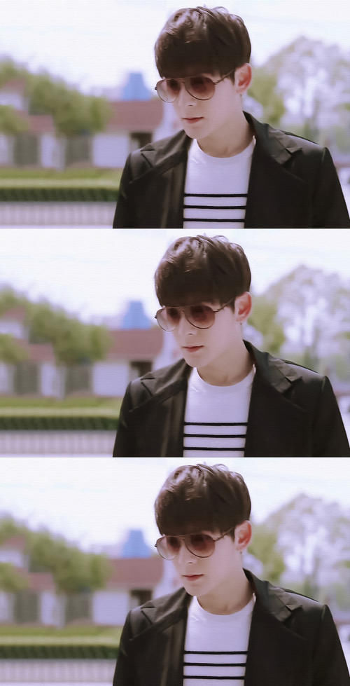  进展|30岁快男陈翔疑曝恋情，与女子购婴儿用品进展神速