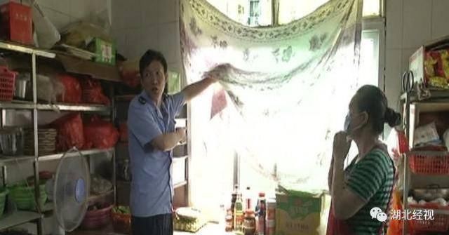  老板|汤里吃出整只蝙蝠！武汉一家人紧急做核酸检测……