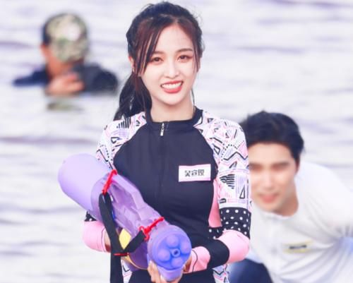 在内|《完美的夏天》录制生图!黄新淳李汶翰帅气加盟,金子涵也在内