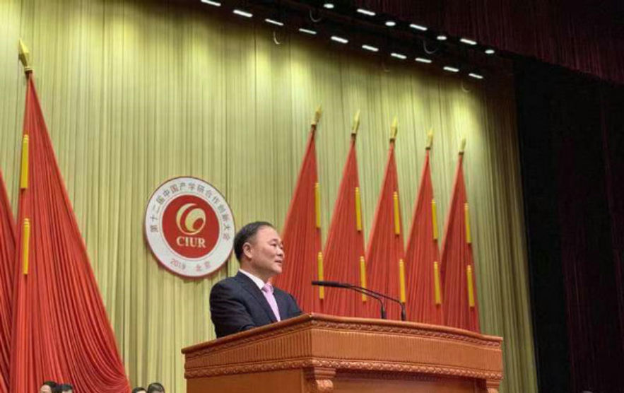 汽车|汽车狂人李书福：造车不是有钱就行，没你们想的这么简单