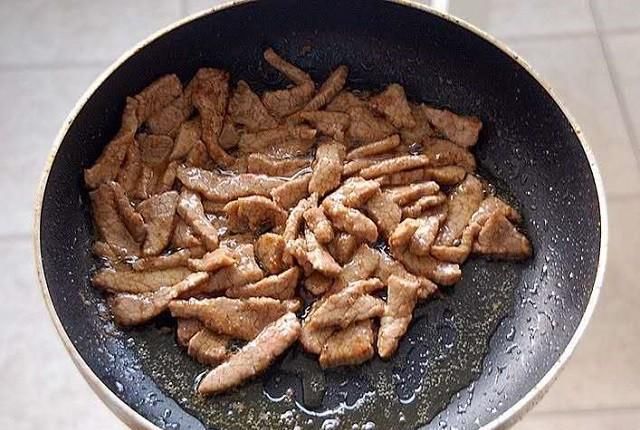 不柴|牛肉怎么炒嫩滑又好吃?掌握这些技巧,牛肉嫩而不柴,鲜香美味