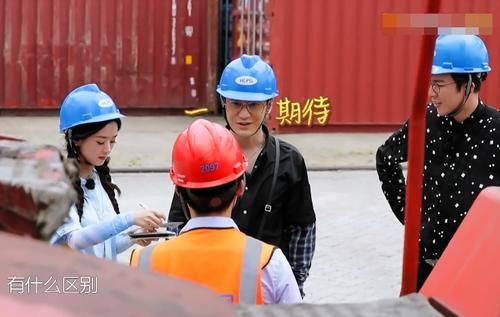  眼神|黄晓明自夸年轻，被赵丽颖一个眼神吓到心虚，霸道总裁地位不保