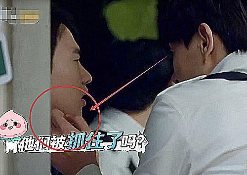 受伤|郭麒麟录《密室》意外受伤,看到邓伦的反应,真的太暖心了