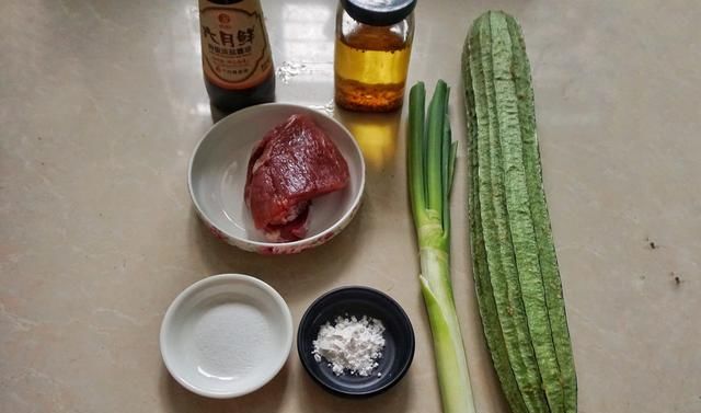  鲜甜|这瓜和它一起炒，鲜甜可口，入嘴绵滑，每次做好端上桌，女儿最爱