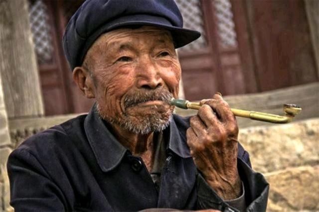  家里面|农村俗语：“晒谷不晒米，晒米亏不起”什么意思？有道理吗？