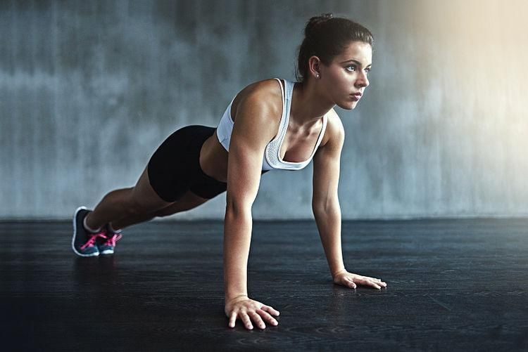  真的|坚持每天做俯卧撑，效果真的很好吗？看看就知道