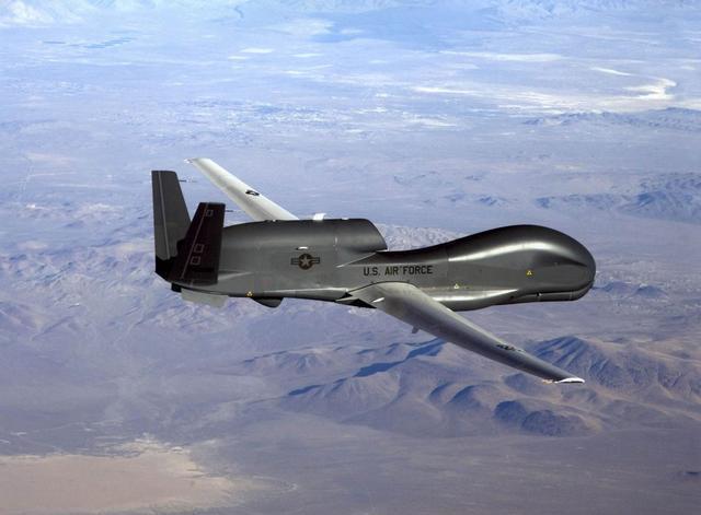 科幻|叙利亚军官缴获微型无人机!外表非常科幻,价格堪比一辆奥迪