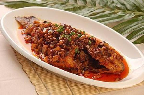 选择|干烧鱼的几种做法,如果爱吃鱼,又怕腥。选择这样的做法最合适了