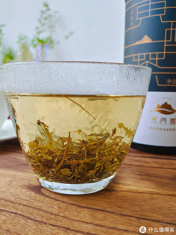 全网最火的莓茶养生茶(春日养生茶系慢生活｜莓茶是个宝，喝过都说好！)