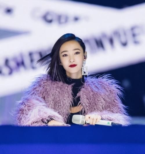  节目|《浪姐》三公淘汰名单曝光，金莎孟佳王丽坤退场，终究还是靠人气