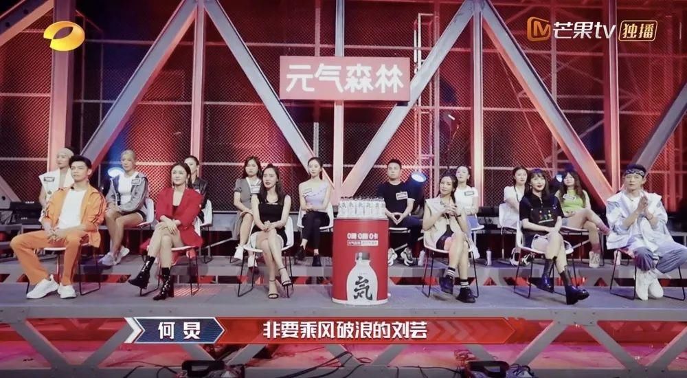 满屏|满屏都是行走的荷尔蒙，这群热血少年我太可了