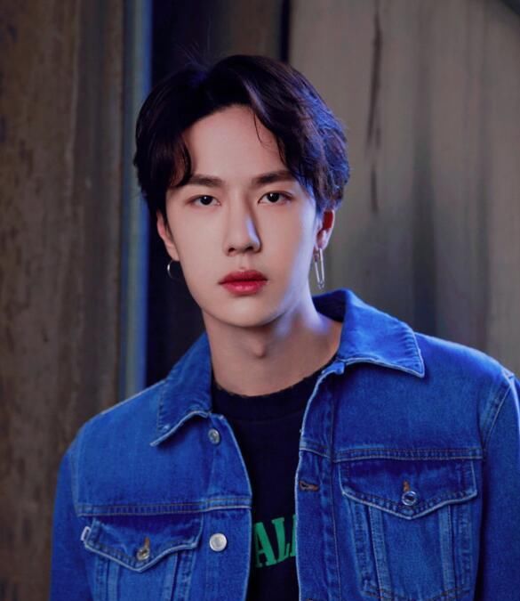  夏日|再塑夏日CP? 王一博被曝将参与THE9团综, 预计8月上旬官宣