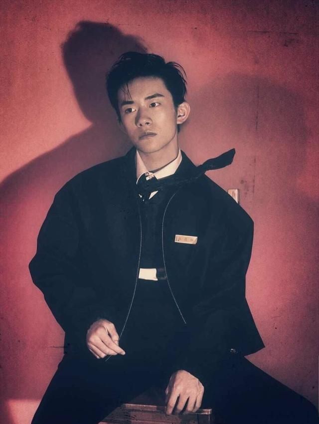 明明|易烊千玺，明明可以靠脸吃饭，他却选择难度最高的实力派路线