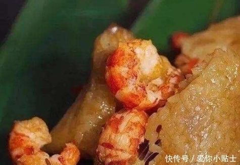去里面|星巴克推出“龙虾粽”,满满全是虾,买了5个,结账时:逗我呢?