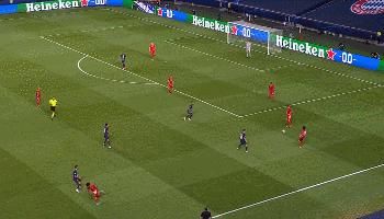  阿拉|胆敢索要2500万年薪5年长约的三冠王中卫：解析阿拉巴优缺点