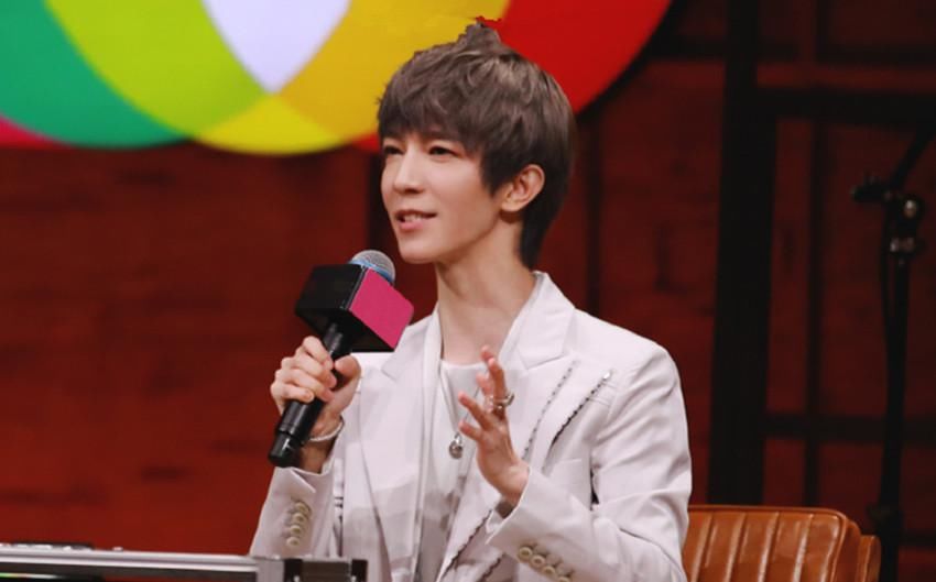  演员|尔冬升凭“实力”上位，“替代”李少红，成《演员请就位》导师