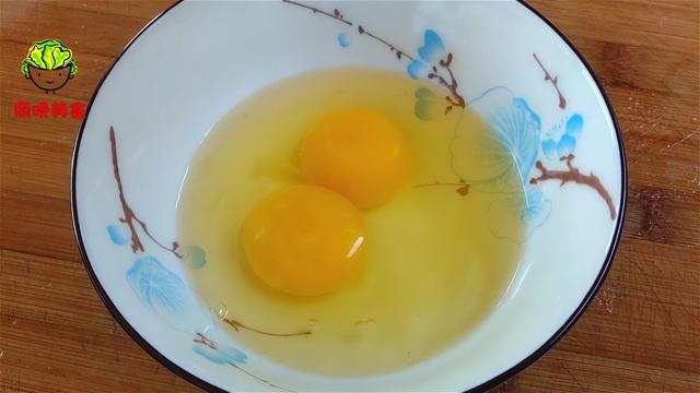  滑嫩|西红柿鸡蛋汤很多人第一步就错了，大厨教你窍门，蛋花滑嫩又美味