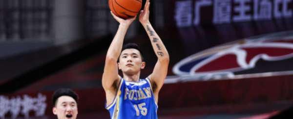连续|广厦惨败福建,孙铭徽上演CBA个人英雄,难敌三驾马车齐头并进!