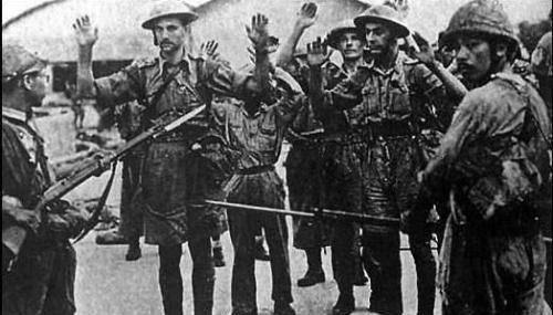 攻陷|日军一周攻陷新加坡，八万英军向五万日军举旗投降