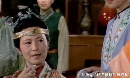 王夫人|王夫人有多讨厌黛玉?当众骂了一句脏话,王熙凤都哑然了