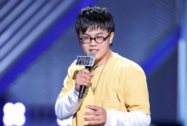  张雨|50位演员神仙打架，罗永浩张雨绮加盟，《脱口秀大会》第三季如何