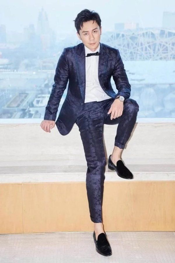  猥琐|李晨形容柳岩是“最那个的人”，调侃女星身材被批猥琐，嘉宾们脸色都变了